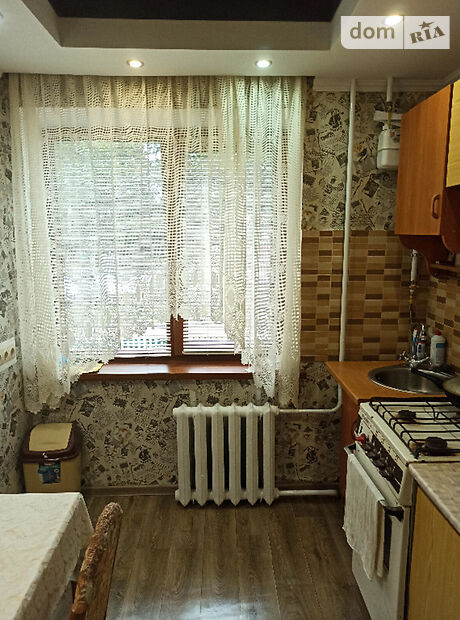 Продажа трехкомнатной квартиры в Житомире, на ул. Домбровского 86 район Сенный рынок фото 1 Продажа трехкомнатной квартиры в Житомире, на ул. Домбровского 86 район Сенный рынок фото 1