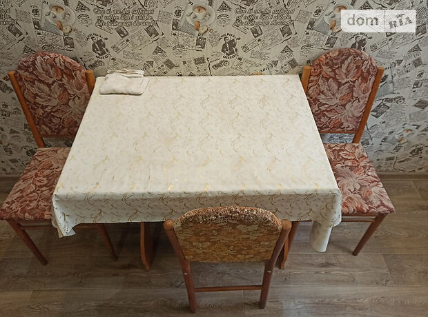 Продажа трехкомнатной квартиры в Житомире, на ул. Домбровского 86 район Сенный рынок фото 1 Продажа трехкомнатной квартиры в Житомире, на ул. Домбровского 86 район Сенный рынок фото 1
