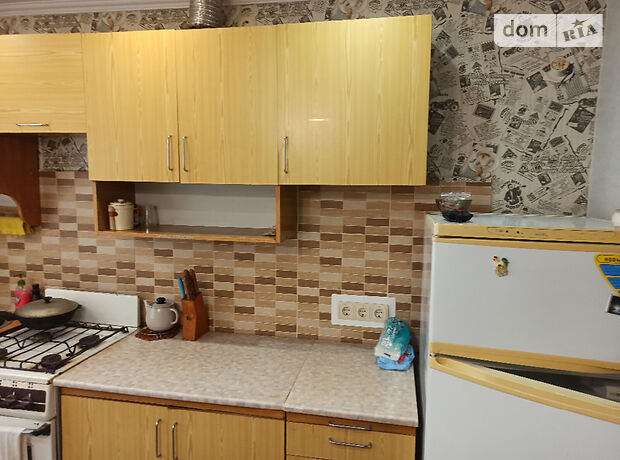 Продажа трехкомнатной квартиры в Житомире, на ул. Домбровского 86 район Сенный рынок фото 1 Продажа трехкомнатной квартиры в Житомире, на ул. Домбровского 86 район Сенный рынок фото 1