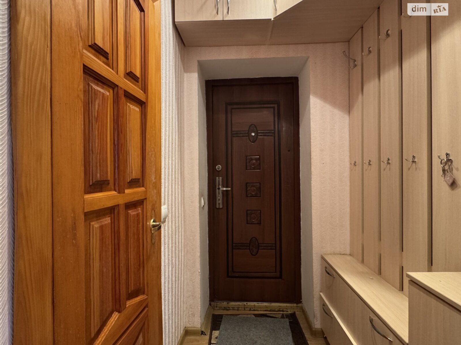 Продажа двухкомнатной квартиры в Житомире, на ул. Покровская 59/30, район Сенный рынок фото 1 Продажа двухкомнатной квартиры в Житомире, на ул. Покровская 59/30, район Сенный рынок фото 1