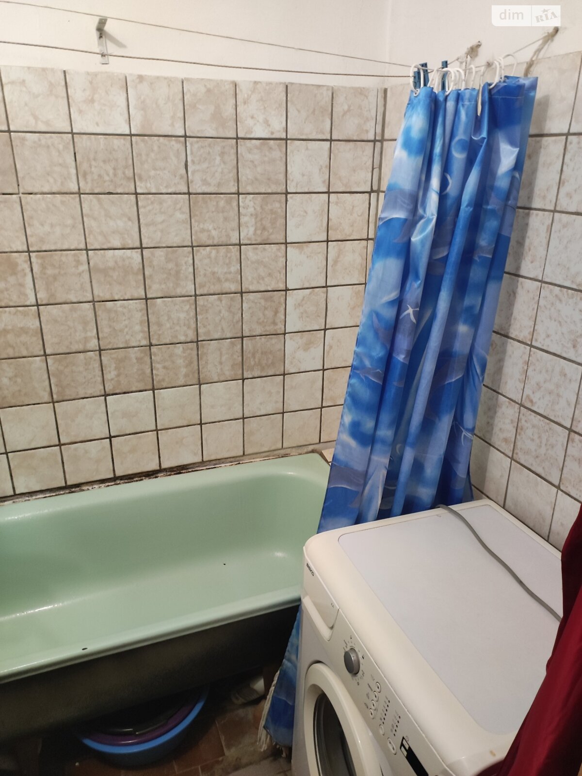 Продаж трикімнатної квартири в Житомирі, на вул. Князів Острозьких, район Сінний ринок фото 1