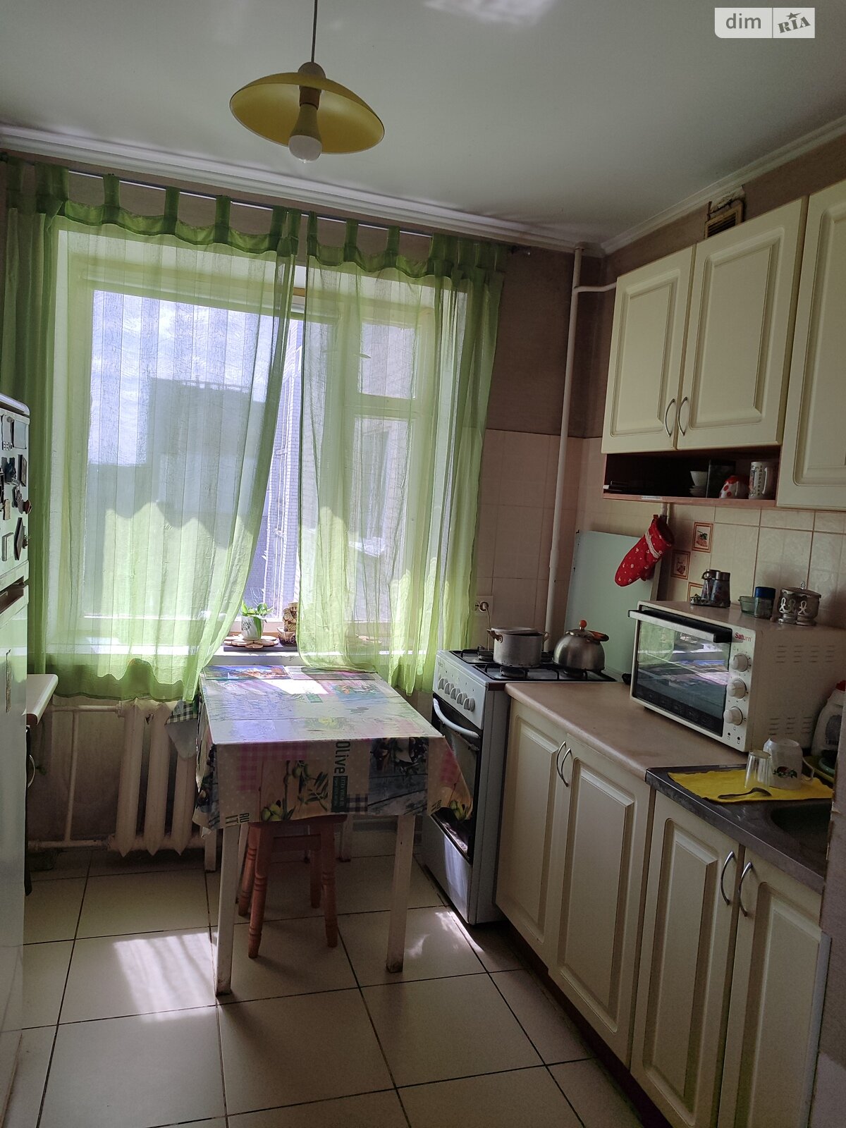 Продажа трехкомнатной квартиры в Житомире, на ул. Победы, район Центр фото 1 Продажа трехкомнатной квартиры в Житомире, на ул. Победы, район Центр фото 1