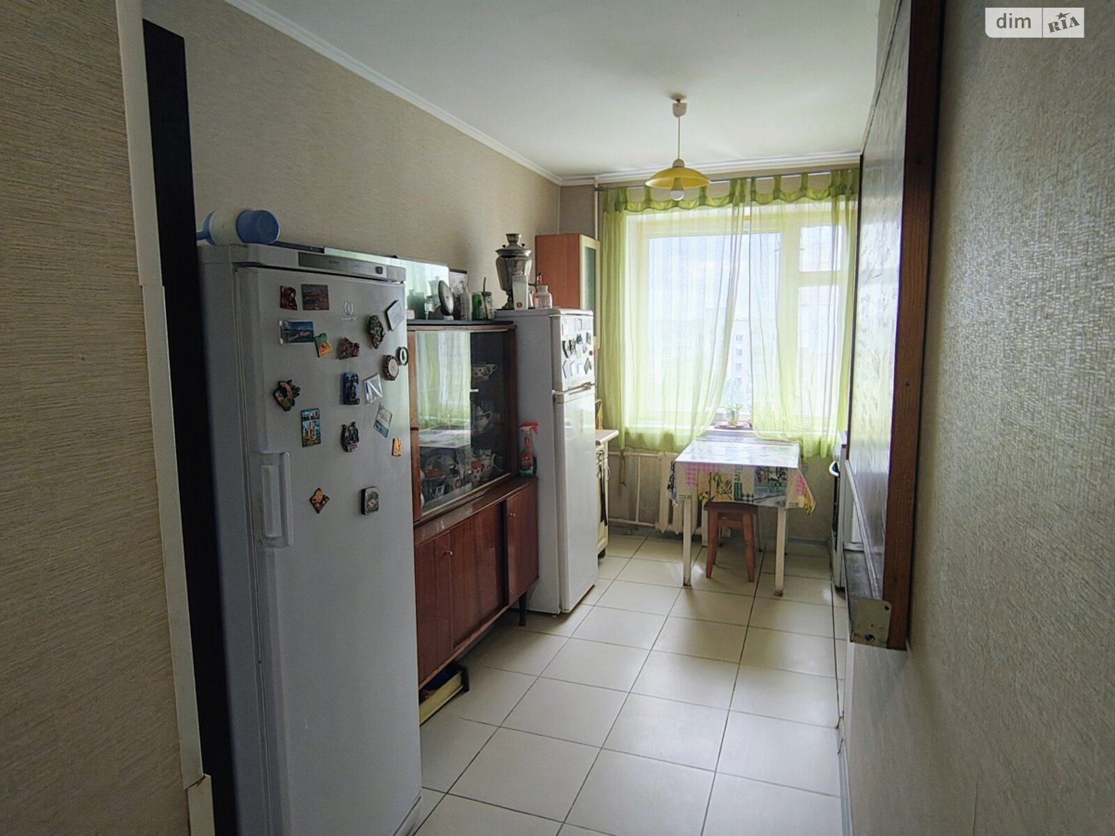 Продаж трикімнатної квартири в Житомирі, на вул. Перемоги 54, кв. 252, район Сінний ринок фото 1 Продаж трикімнатної квартири в Житомирі, на вул. Перемоги 54, кв. 252, район Сінний ринок фото 1