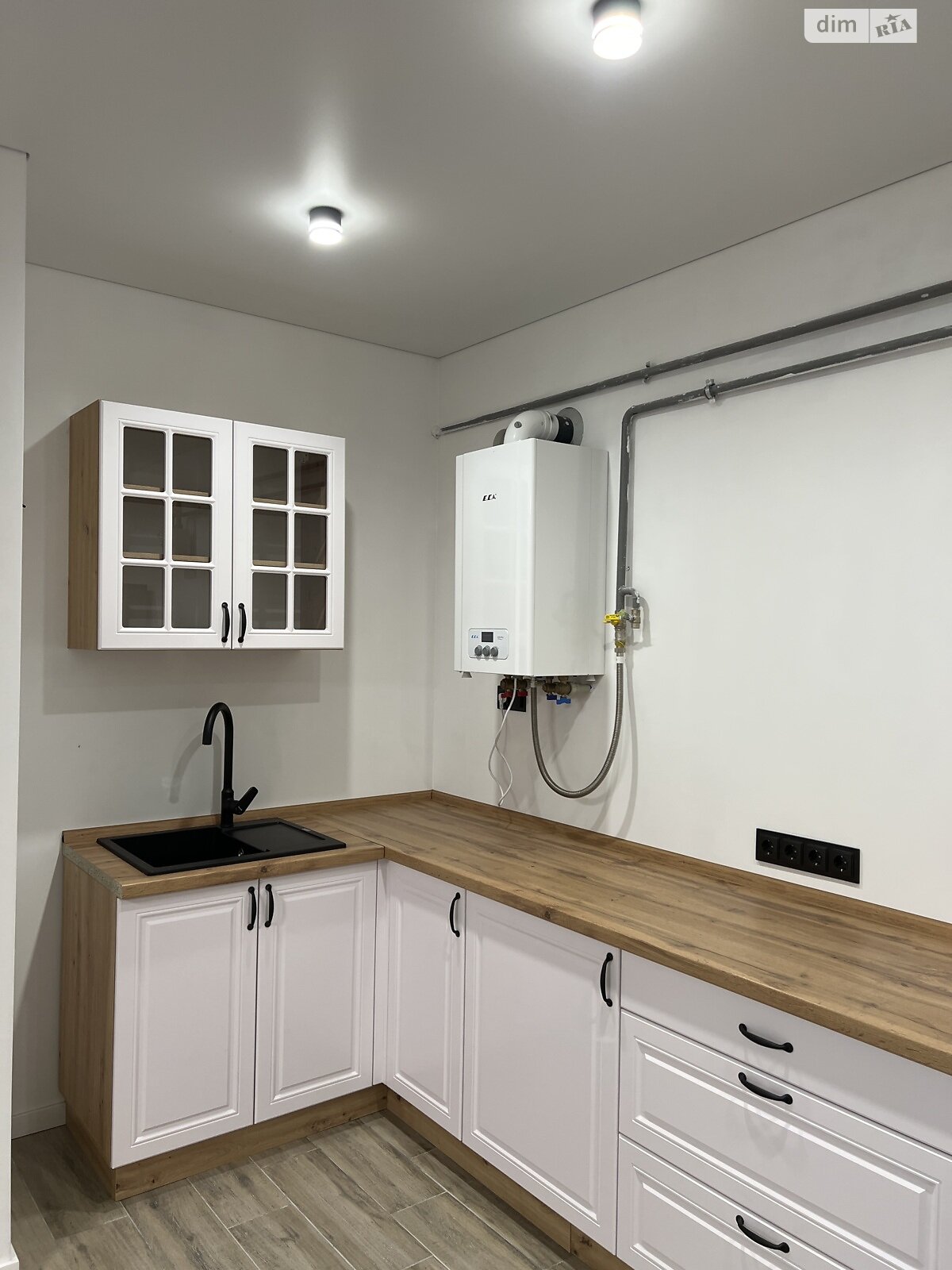 Продаж двокімнатної квартири в Житомирі, на вул. Східна 13, район Центр фото 1