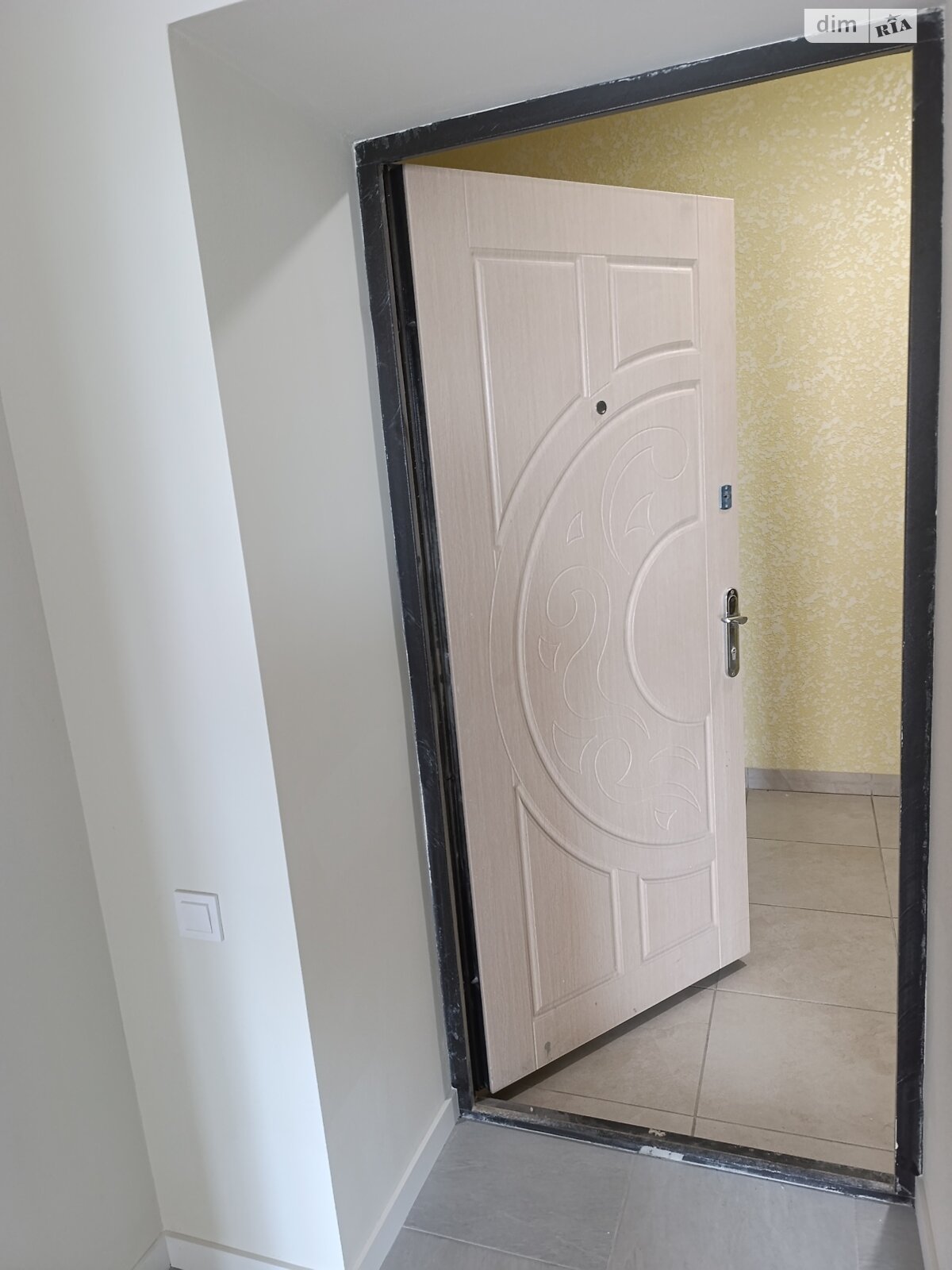 Продажа однокомнатной квартиры в Житомире, на просп. Мира 36, район Соколова Гора фото 1 Продажа однокомнатной квартиры в Житомире, на просп. Мира 36, район Соколова Гора фото 1