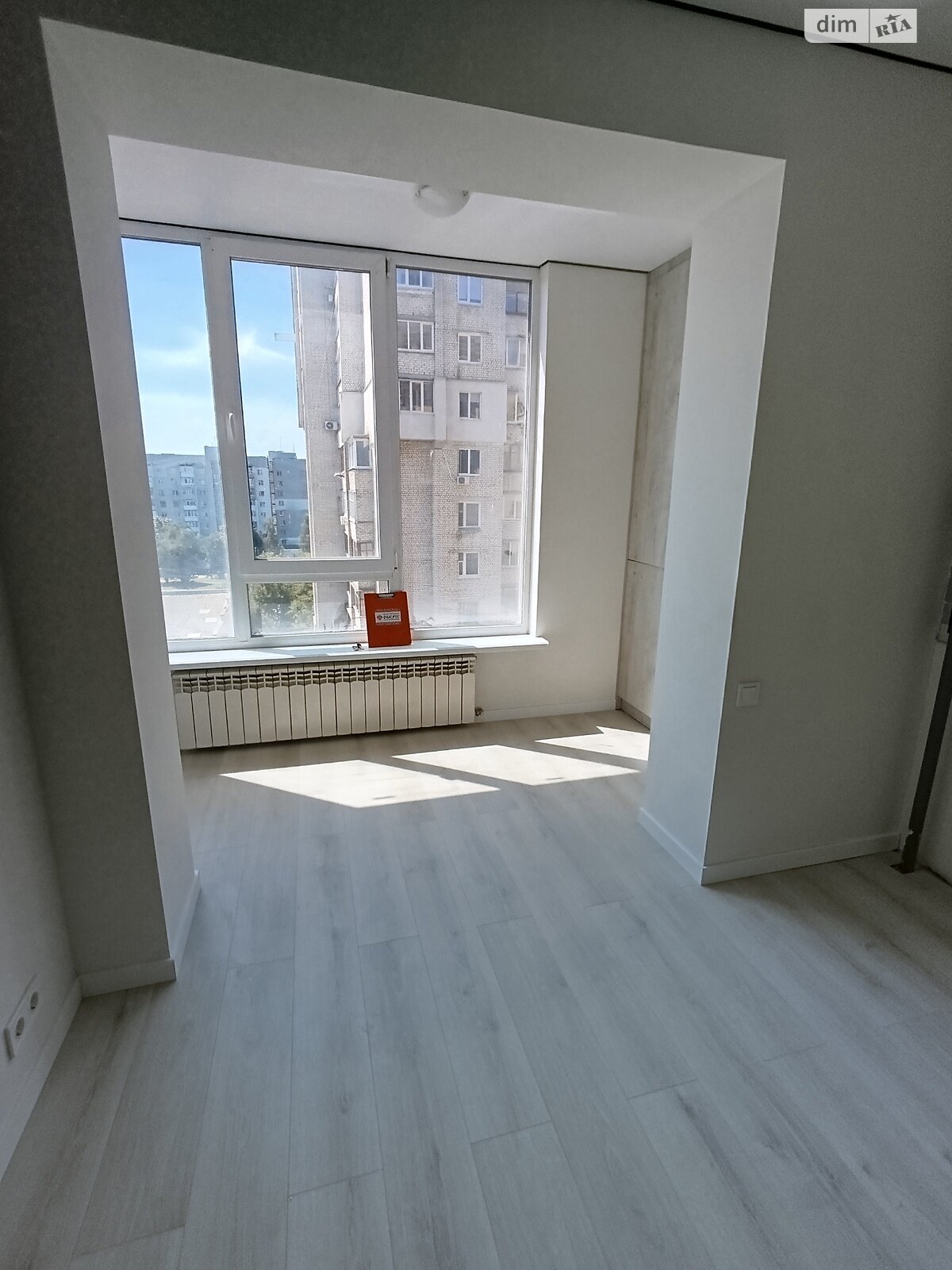 Продажа однокомнатной квартиры в Житомире, на просп. Мира 36, район Соколова Гора фото 1 Продажа однокомнатной квартиры в Житомире, на просп. Мира 36, район Соколова Гора фото 1