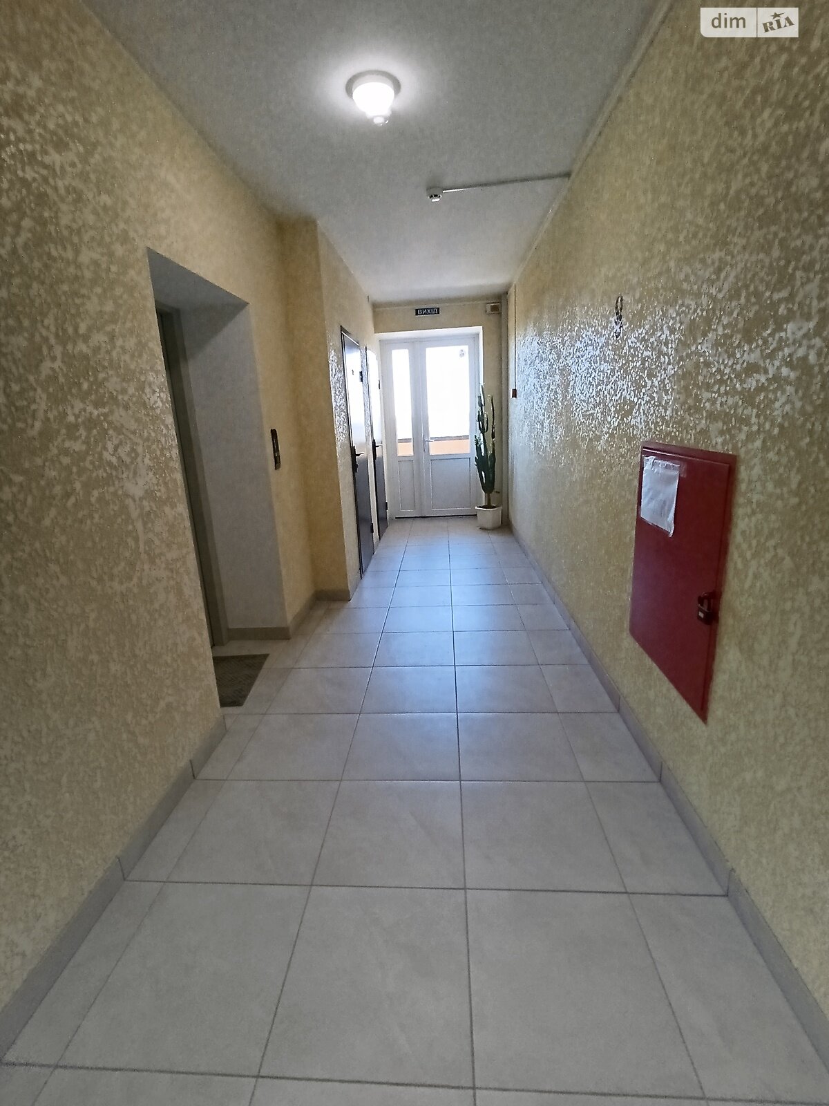 Продажа однокомнатной квартиры в Житомире, на просп. Мира 36, район Соколова Гора фото 1 Продажа однокомнатной квартиры в Житомире, на просп. Мира 36, район Соколова Гора фото 1