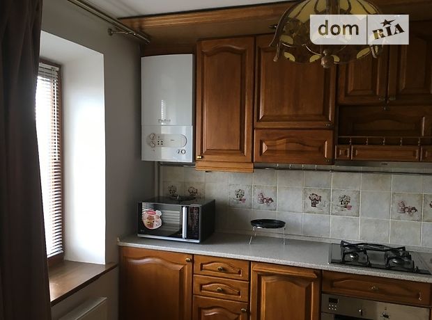Продажа трехкомнатной квартиры в Житомире, на ул. Большая Бердичевская район Центр фото 1 Продажа трехкомнатной квартиры в Житомире, на ул. Большая Бердичевская район Центр фото 1