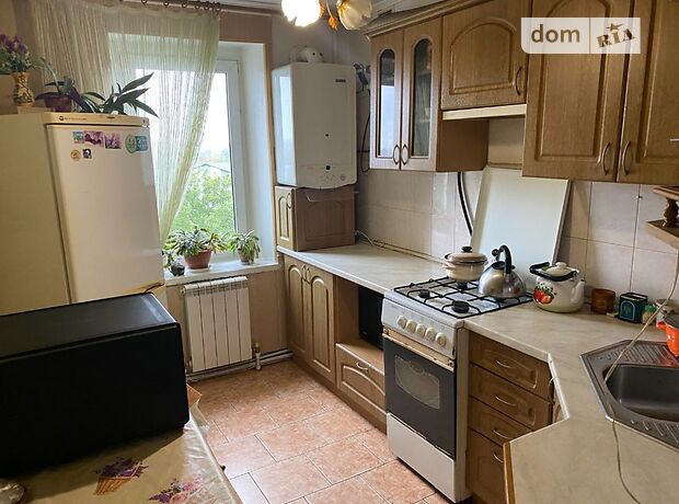 Продажа трехкомнатной квартиры в Житомире, на ул. Домбровского, район Центр фото 1 Продажа трехкомнатной квартиры в Житомире, на ул. Домбровского, район Центр фото 1