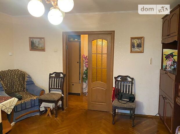 Продажа трехкомнатной квартиры в Житомире, на ул. Домбровского, район Центр фото 1 Продажа трехкомнатной квартиры в Житомире, на ул. Домбровского, район Центр фото 1