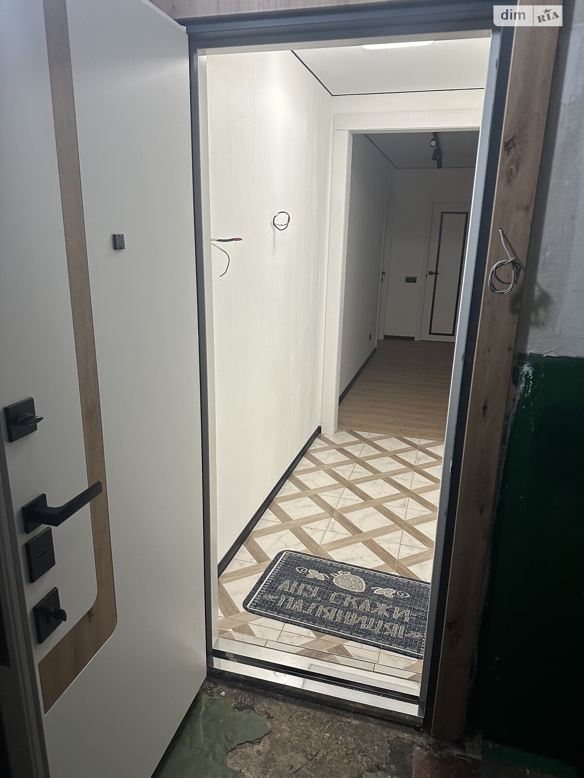 Продажа трехкомнатной квартиры в Житомире, на ул. Киевская, район Центр фото 1 Продажа трехкомнатной квартиры в Житомире, на ул. Киевская, район Центр фото 1
