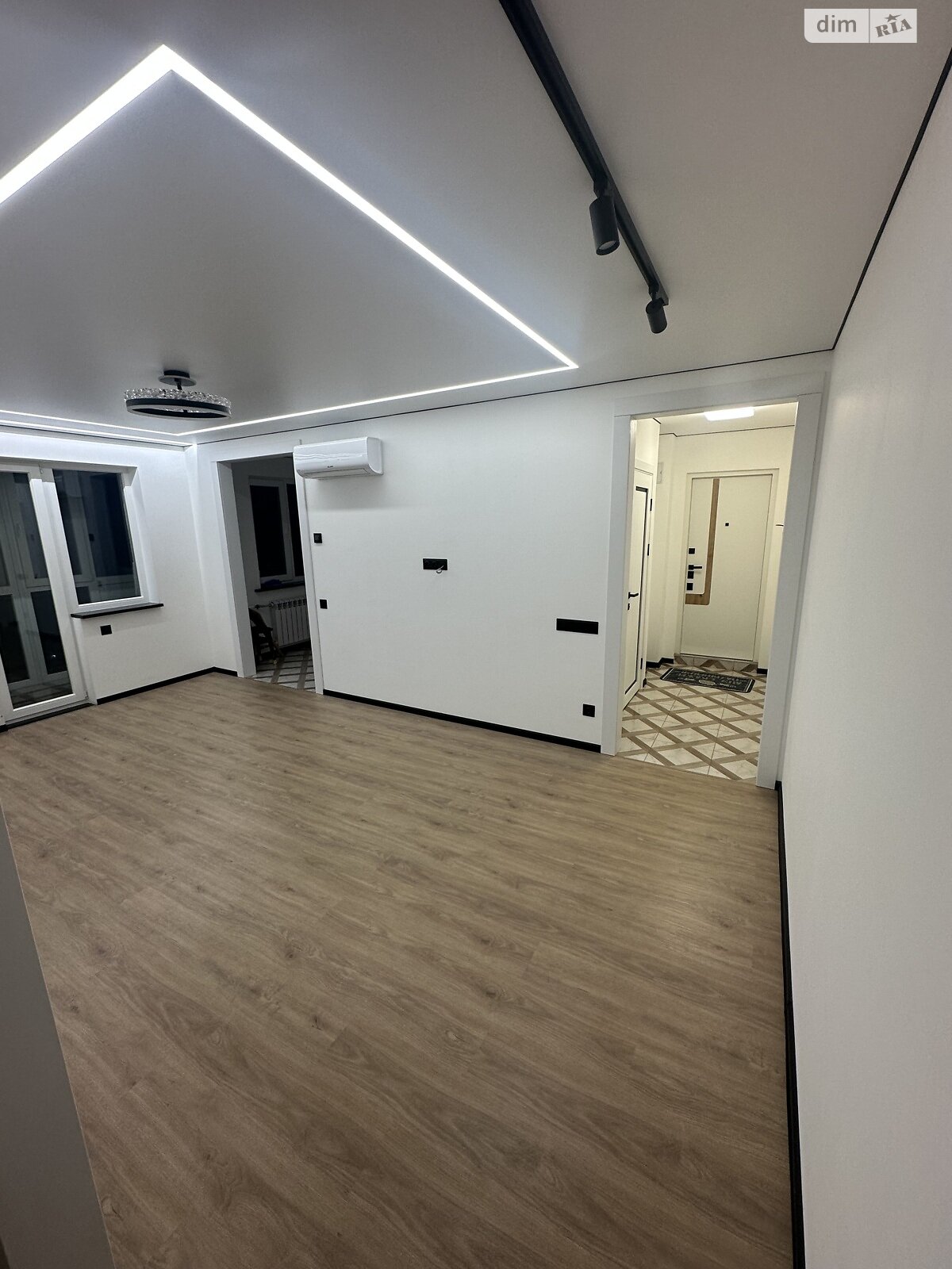 Продажа трехкомнатной квартиры в Житомире, на ул. Киевская, район Центр фото 1 Продажа трехкомнатной квартиры в Житомире, на ул. Киевская, район Центр фото 1