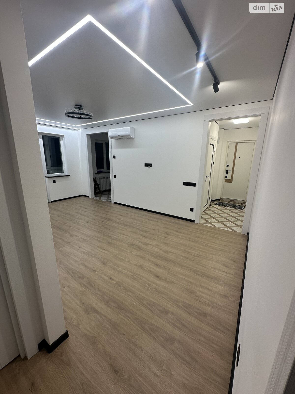 Продажа трехкомнатной квартиры в Житомире, на ул. Киевская, район Центр фото 1 Продажа трехкомнатной квартиры в Житомире, на ул. Киевская, район Центр фото 1