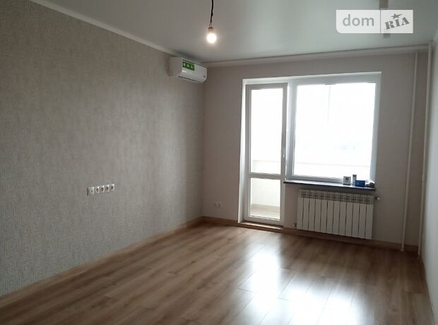 Продажа трехкомнатной квартиры в Житомире, на пер. Красный район Центр фото 1 Продажа трехкомнатной квартиры в Житомире, на пер. Красный район Центр фото 1