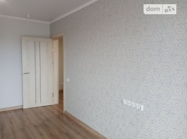 Продажа трехкомнатной квартиры в Житомире, на пер. Красный район Центр фото 1 Продажа трехкомнатной квартиры в Житомире, на пер. Красный район Центр фото 1
