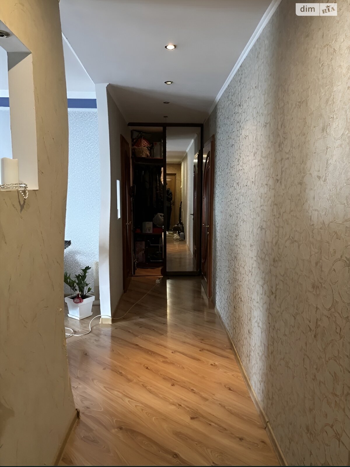 Продажа трехкомнатной квартиры в Житомире, на ул. Михаила Грушевского 14, район Центр фото 1 Продажа трехкомнатной квартиры в Житомире, на ул. Михаила Грушевского 14, район Центр фото 1