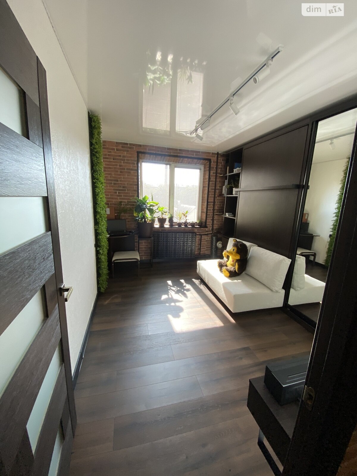 Продаж двокімнатної квартири в Житомирі, на вул. Михайла Грушевського, район Центр фото 1