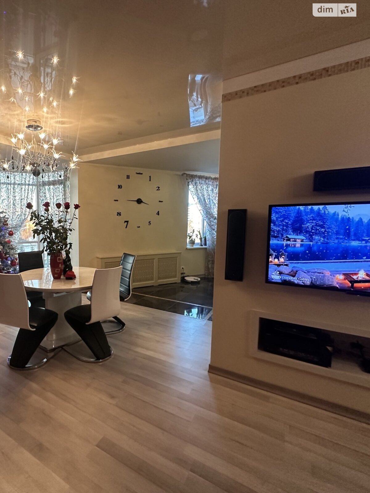 Продажа трехкомнатной квартиры в Житомире, на ул. Победы, район Центр фото 1 Продажа трехкомнатной квартиры в Житомире, на ул. Победы, район Центр фото 1