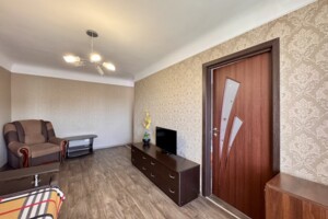 Продажа трехкомнатной квартиры в Житомире, на ул. Победы 3, район Центр фото 2