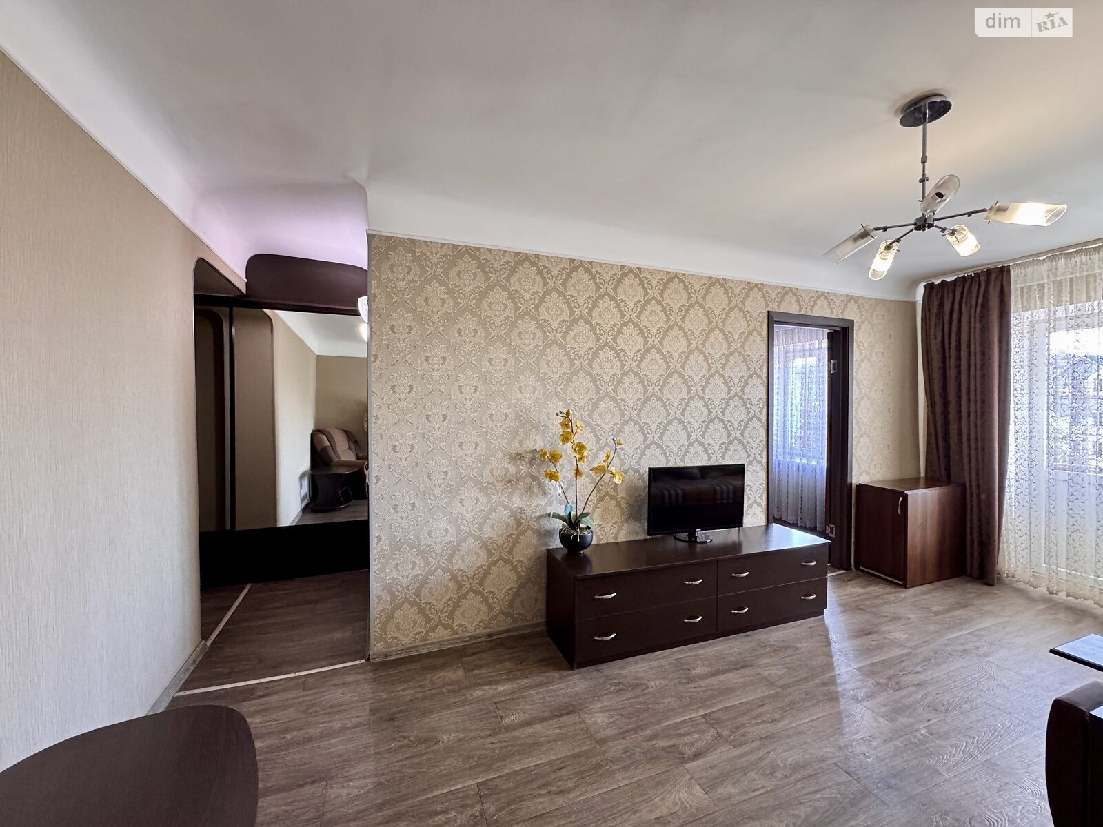 Продажа трехкомнатной квартиры в Житомире, на ул. Победы 3, район Центр фото 1