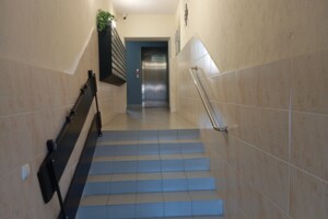 Продажа двухкомнатной квартиры в Житомире, на ул. Синельниковская 14, район Центр фото 2
