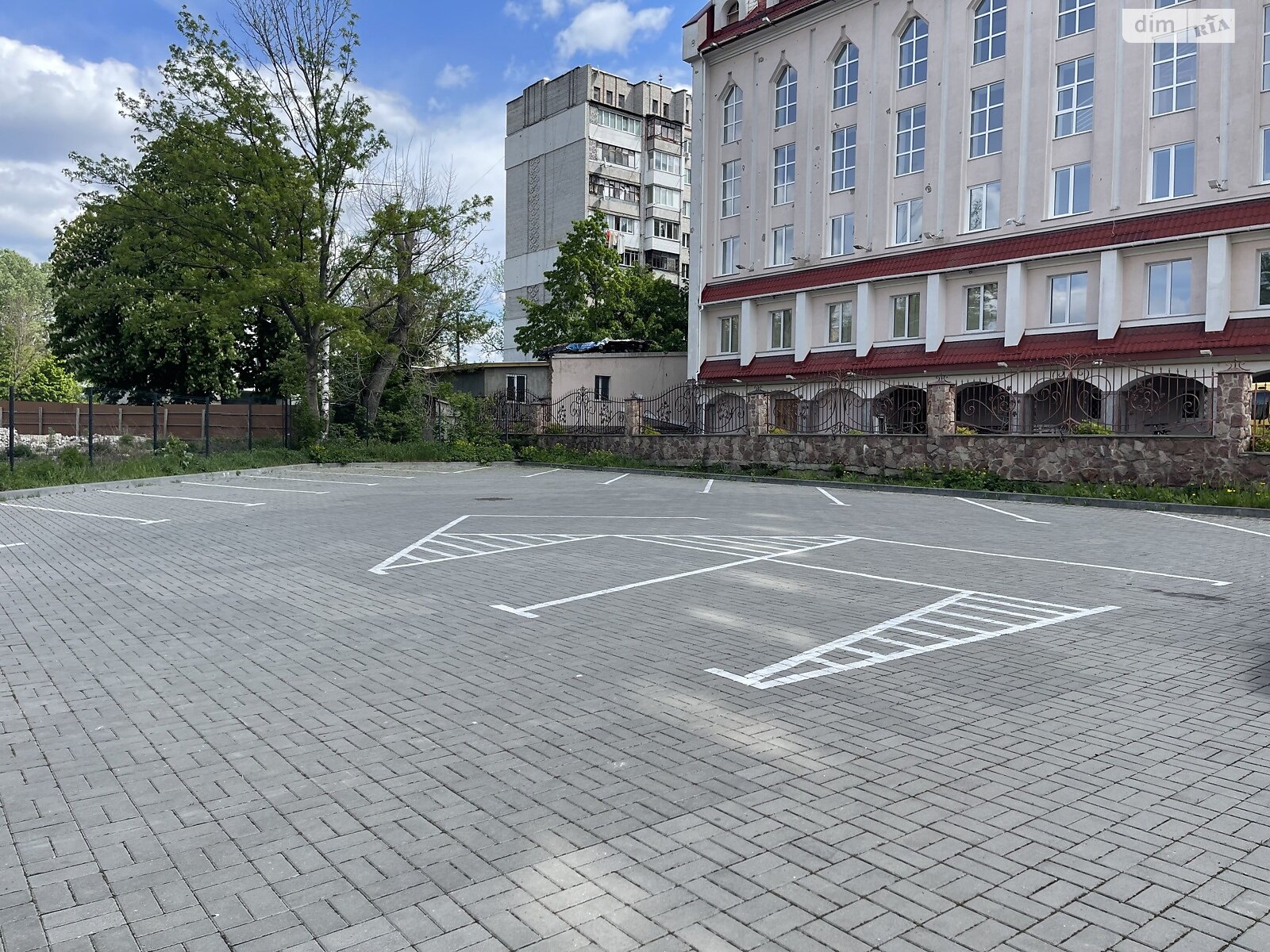 Продажа двухкомнатной квартиры в Житомире, на ул. Театральная 21, район Центр фото 1 Продажа двухкомнатной квартиры в Житомире, на ул. Театральная 21, район Центр фото 1