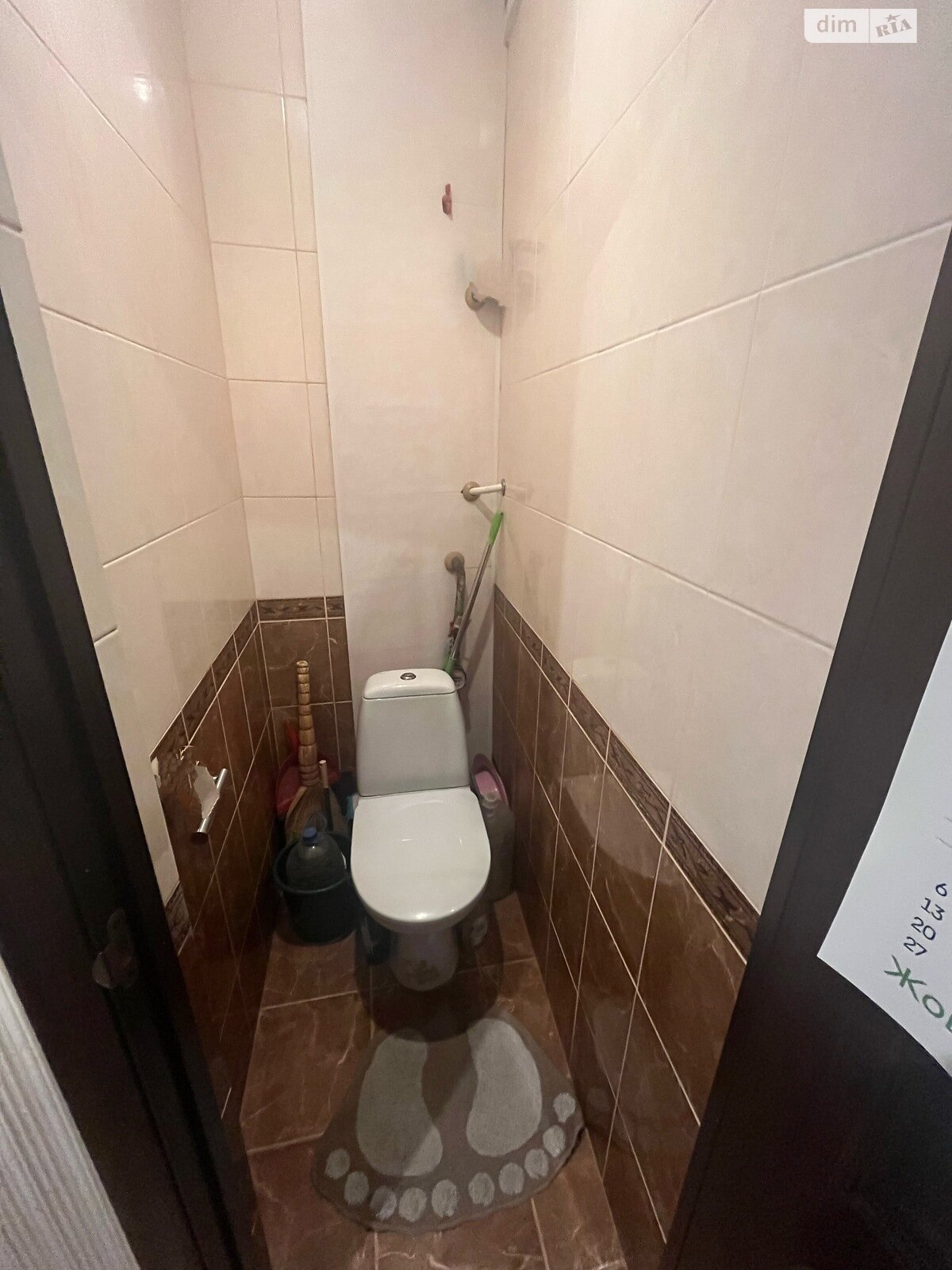 Продаж двокімнатної квартири в Житомирі, на вул. Українки Лесі, район Центр фото 1