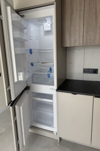 Продажа однокомнатной квартиры в Житомире, на ул. Домбровского 6, район Центр фото 2 Продажа однокомнатной квартиры в Житомире, на ул. Домбровского 6, район Центр фото 2