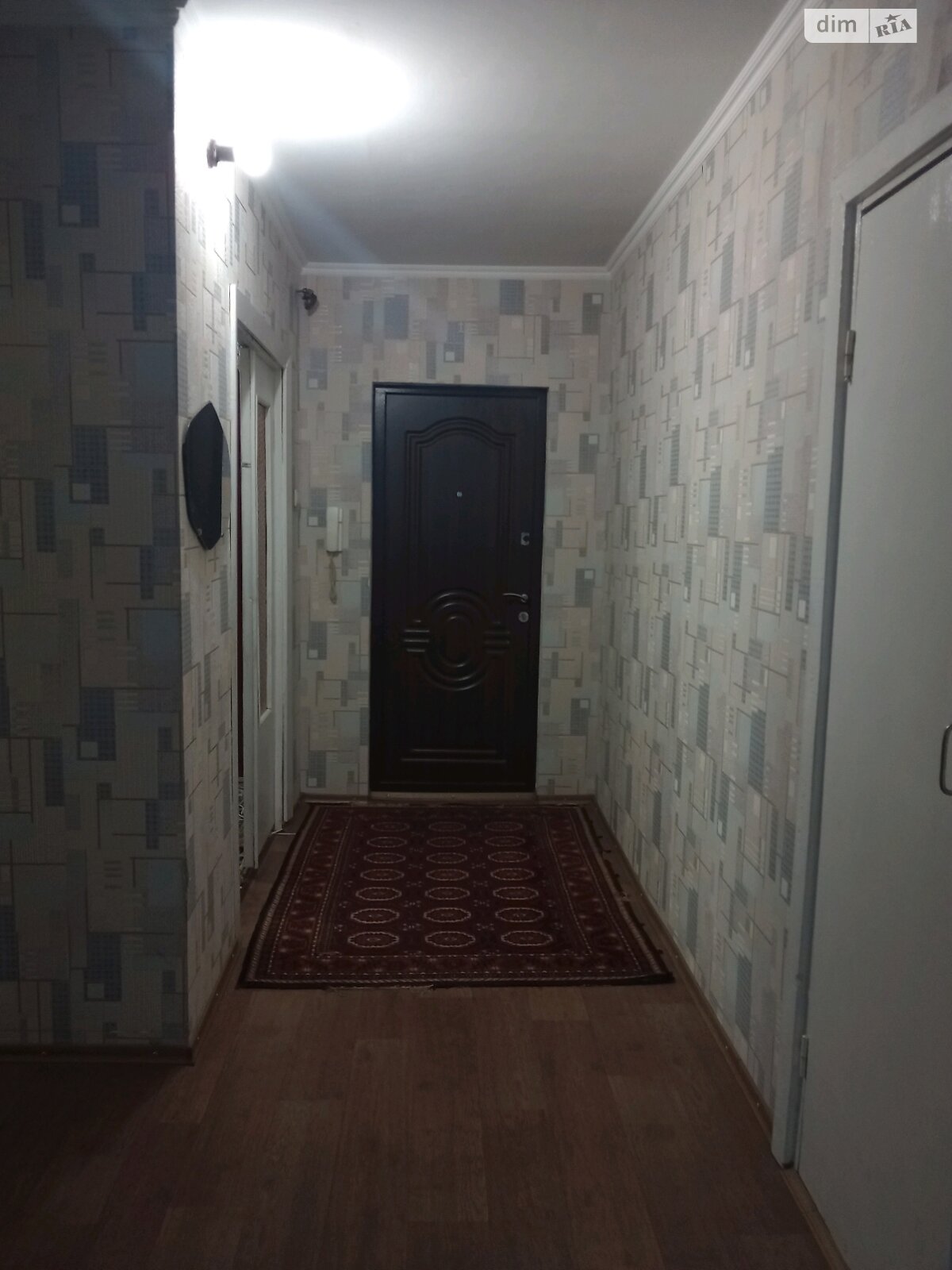 Продаж трикімнатної квартири в Житомирі, на пр. Тутковського Академіка 6, фото 1 Продаж трикімнатної квартири в Житомирі, на пр. Тутковського Академіка 6, фото 1
