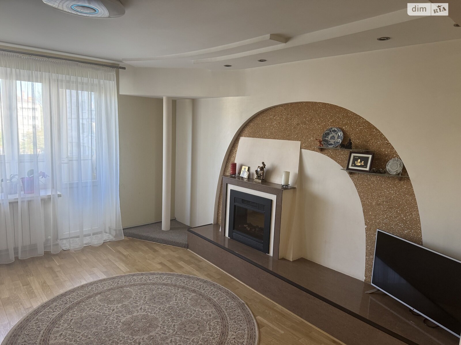 Продаж трикімнатної квартири в Житомирі, на вул. Гоголівська 73, район Вокзал фото 1 Продаж трикімнатної квартири в Житомирі, на вул. Гоголівська 73, район Вокзал фото 1