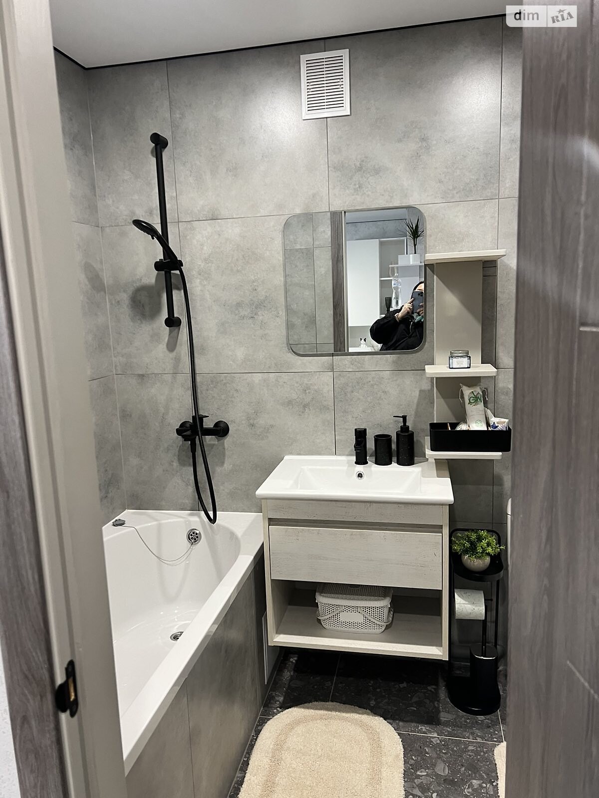 Продажа двухкомнатной квартиры в Житомире, на ул. Ивана Мазепы 88, район Вокзал фото 1 Продажа двухкомнатной квартиры в Житомире, на ул. Ивана Мазепы 88, район Вокзал фото 1