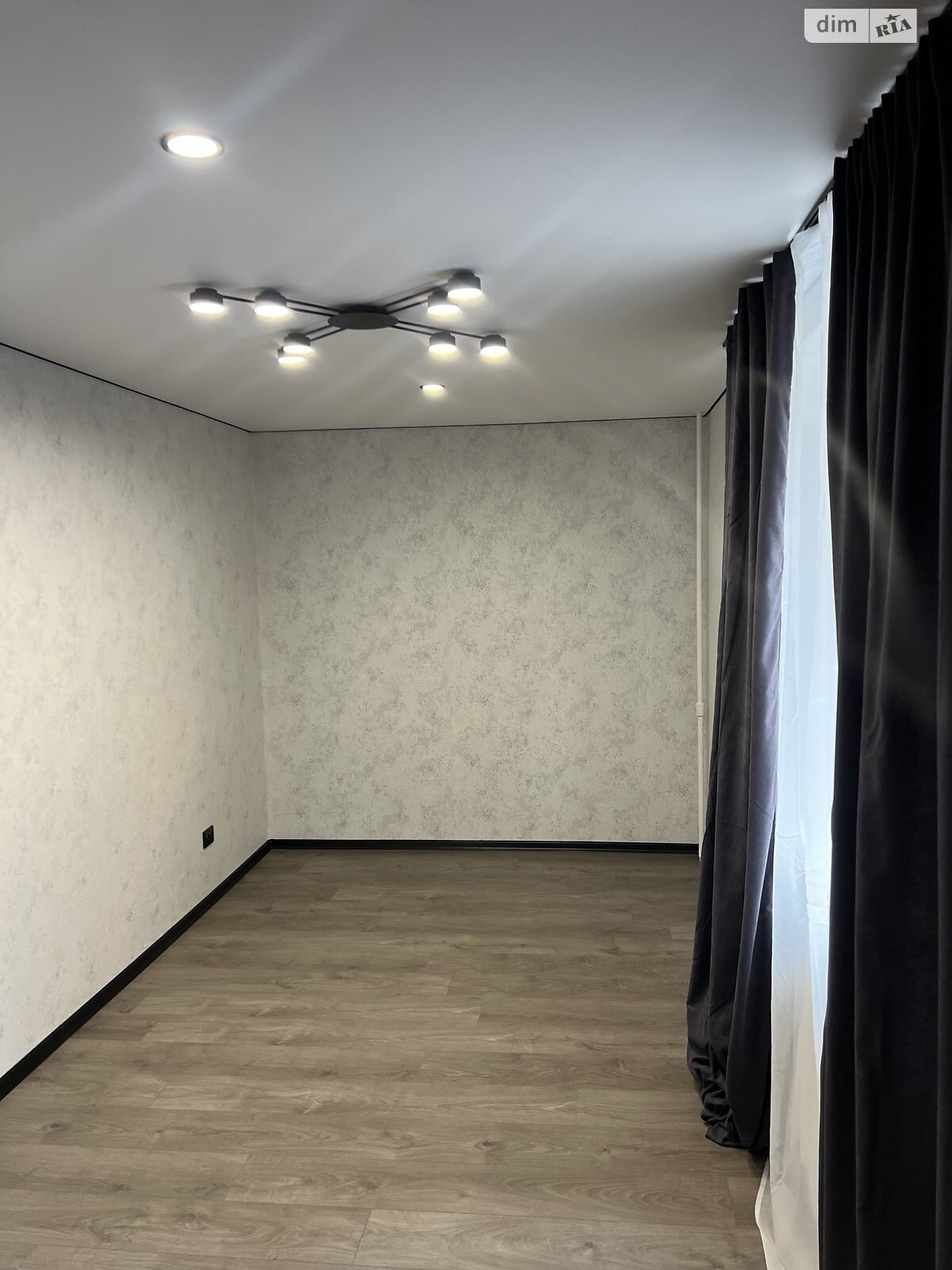 Продажа двухкомнатной квартиры в Житомире, на ул. Ивана Мазепы 88, район Вокзал фото 1 Продажа двухкомнатной квартиры в Житомире, на ул. Ивана Мазепы 88, район Вокзал фото 1