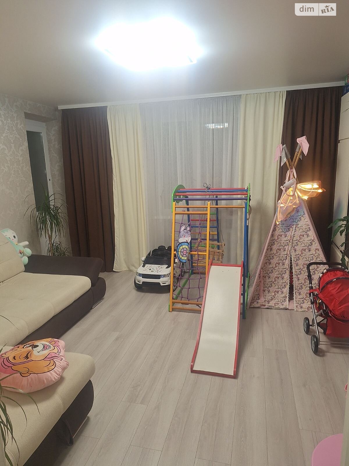 Продаж двокімнатної квартири в Житомирі, на вул. Івана Мазепи 75, район Вокзал фото 1