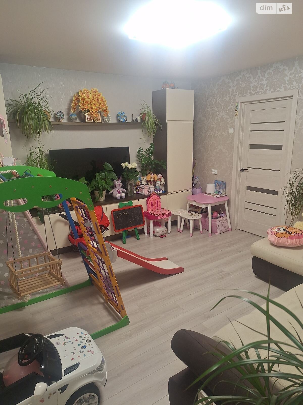 Продаж двокімнатної квартири в Житомирі, на вул. Івана Мазепи 75, район Вокзал фото 1