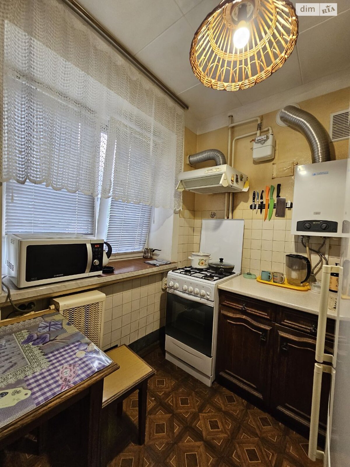 Продажа трехкомнатной квартиры в Житомире, на пер. Вацковский, район Вокзал фото 1 Продажа трехкомнатной квартиры в Житомире, на пер. Вацковский, район Вокзал фото 1