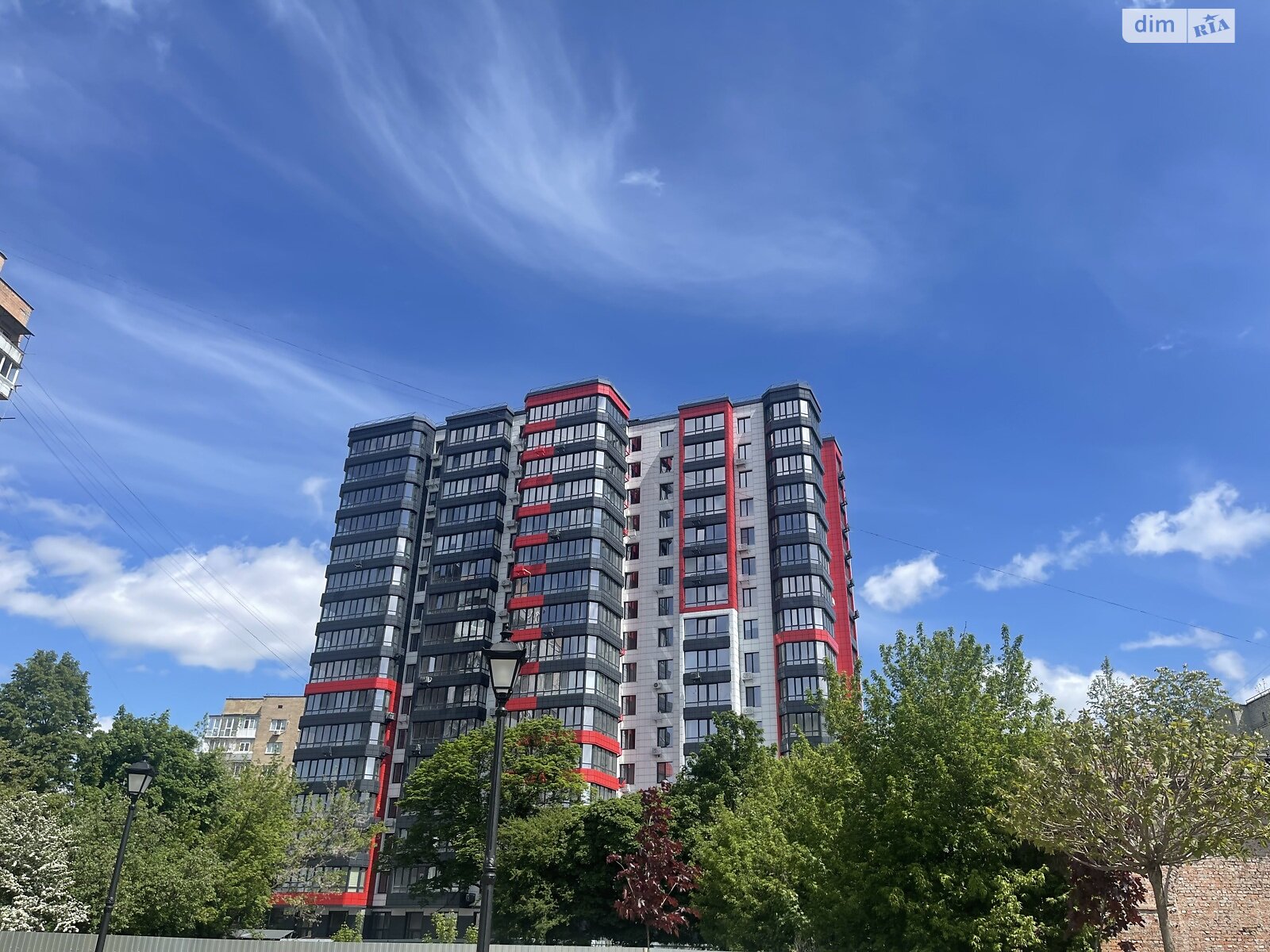 Продажа однокомнатной квартиры в Житомире, на майд. Ворота Искусств 9А, район Вокзал фото 1 Продажа однокомнатной квартиры в Житомире, на майд. Ворота Искусств 9А, район Вокзал фото 1