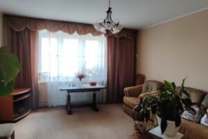 Продаж чотирикімнатної квартири в Житомирі, на вул. Лук'яненка, район Польова фото 2