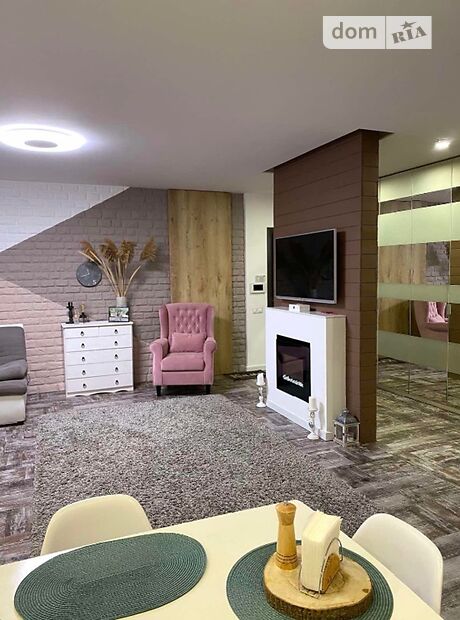 Продажа трехкомнатной квартиры в Житомире, на ул. Ивана Слеты, район Вокзал фото 1 Продажа трехкомнатной квартиры в Житомире, на ул. Ивана Слеты, район Вокзал фото 1