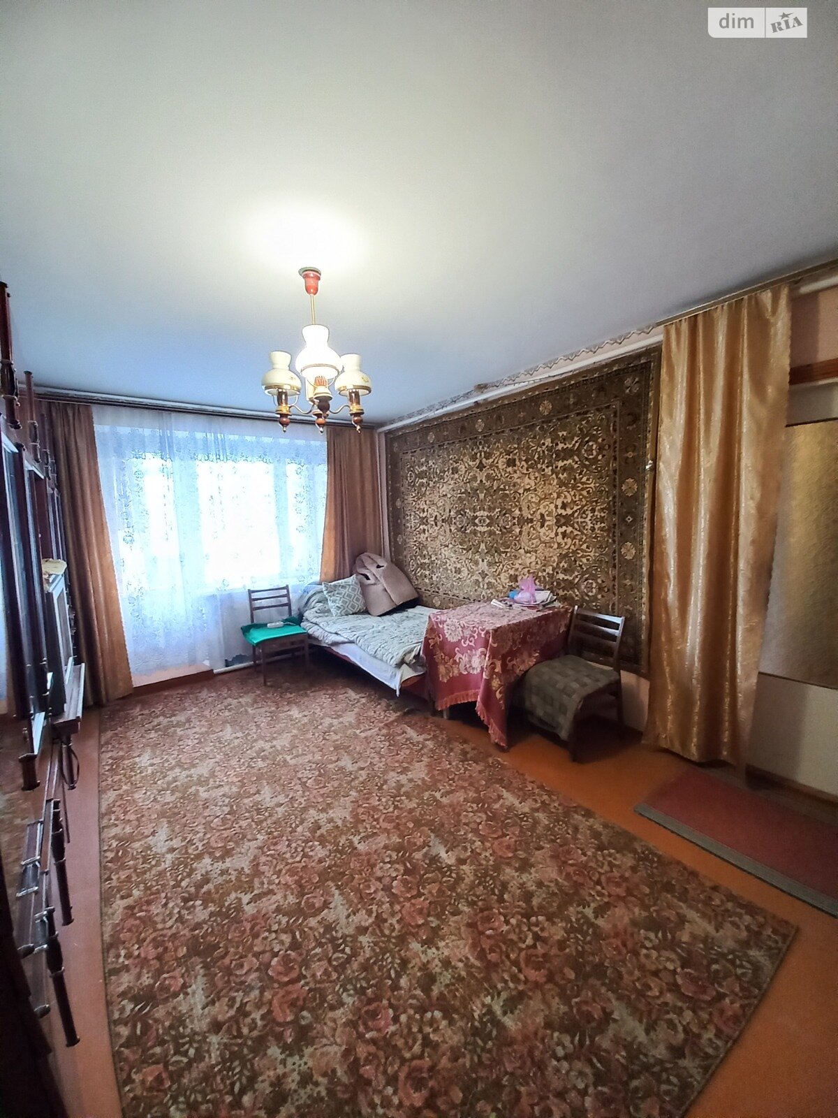 Продаж трикімнатної квартири в Жмеринці, на вул. Космонавта Комарова, район Жмеринка фото 1 Продаж трикімнатної квартири в Жмеринці, на вул. Космонавта Комарова, район Жмеринка фото 1