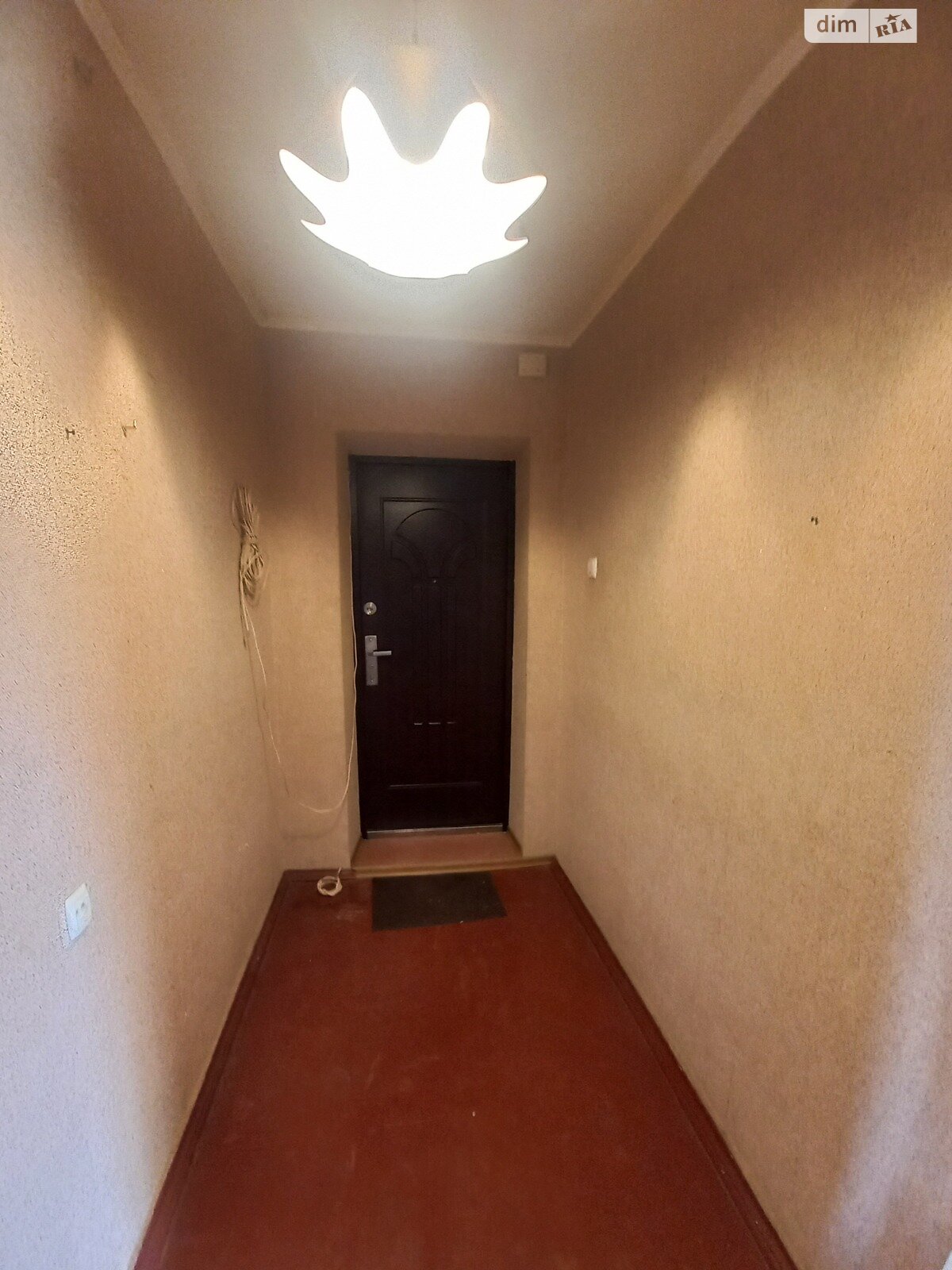 Продажа однокомнатной квартиры в Жмеринке, на ул. Валерия Брезденюка, район Жмеринка фото 1 Продажа однокомнатной квартиры в Жмеринке, на ул. Валерия Брезденюка, район Жмеринка фото 1