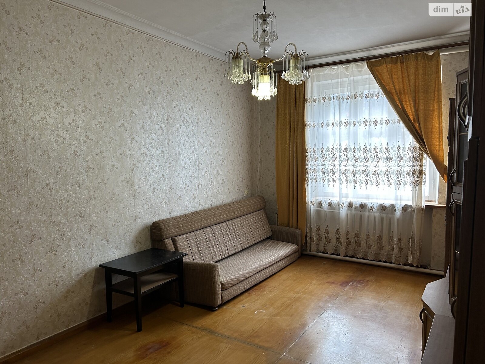 Продажа трехкомнатной квартиры в Жмеринке, на ул. Киевская 14, фото 1 Продажа трехкомнатной квартиры в Жмеринке, на ул. Киевская 14, фото 1