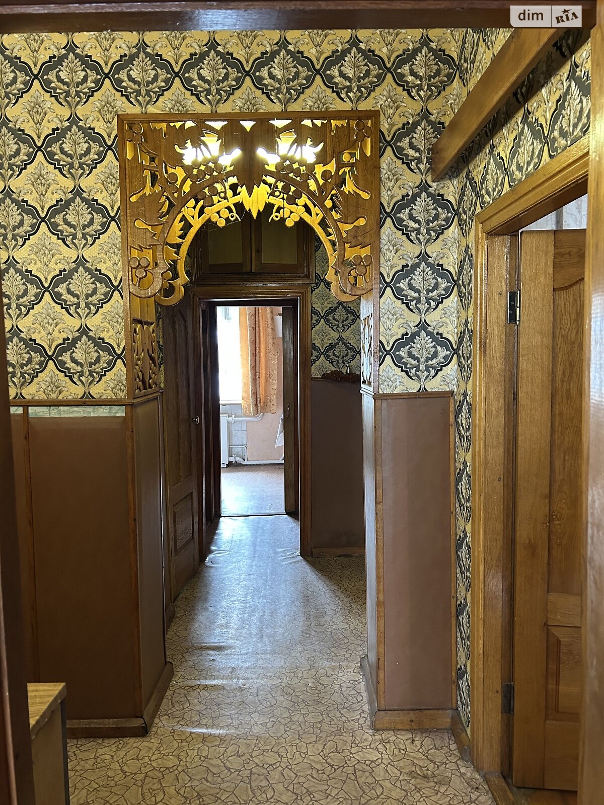 Продажа трехкомнатной квартиры в Жмеринке, на ул. Киевская 14, фото 1 Продажа трехкомнатной квартиры в Жмеринке, на ул. Киевская 14, фото 1