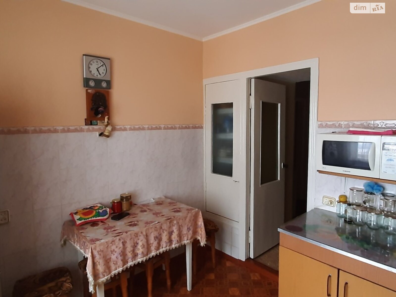 Продаж трикімнатної квартири в Кагарлику, на вул. Білоцерківська 10, фото 1 Продаж трикімнатної квартири в Кагарлику, на вул. Білоцерківська 10, фото 1