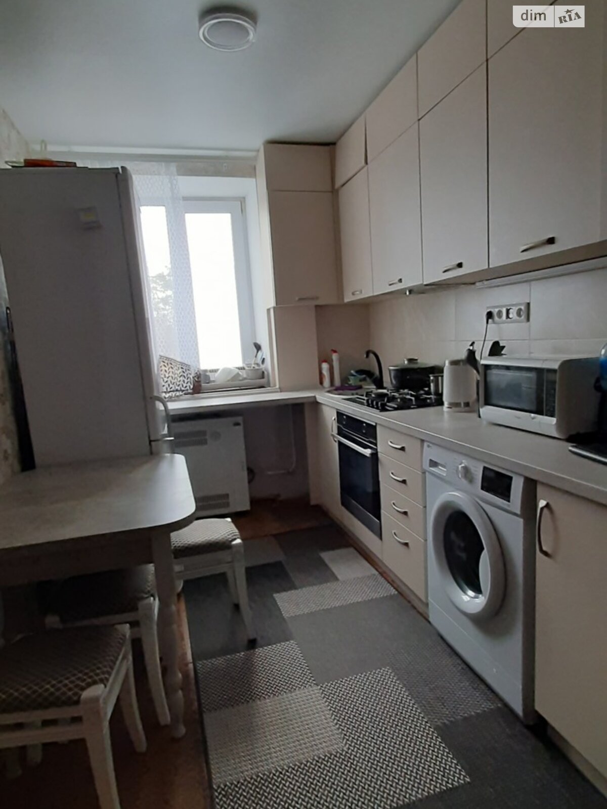 Продажа двухкомнатной квартиры в Кагарлыке, на пер. Каштановый 18, фото 1 Продажа двухкомнатной квартиры в Кагарлыке, на пер. Каштановый 18, фото 1