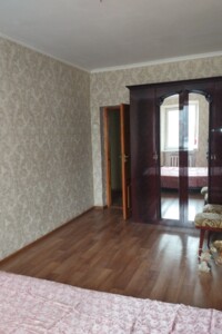 Продажа трехкомнатной квартиры в Калиновке, на ул. Маяковского 2, район Калиновка фото 2
