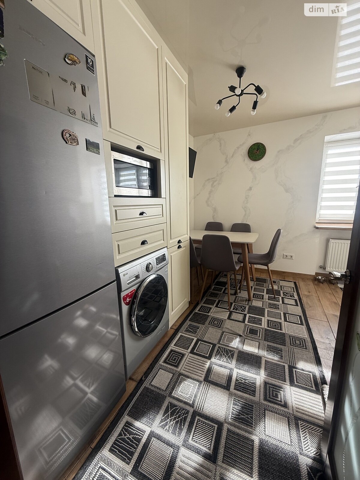 Продажа трехкомнатной квартиры в Калиновке, на ул. Варшацкая, район Калиновка фото 1