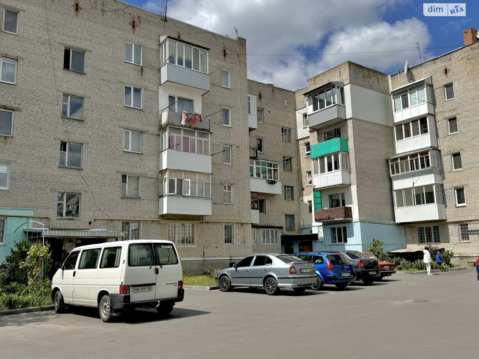 Продажа трехкомнатной квартиры в Калиновке, на ул. Воссоединения, фото 1