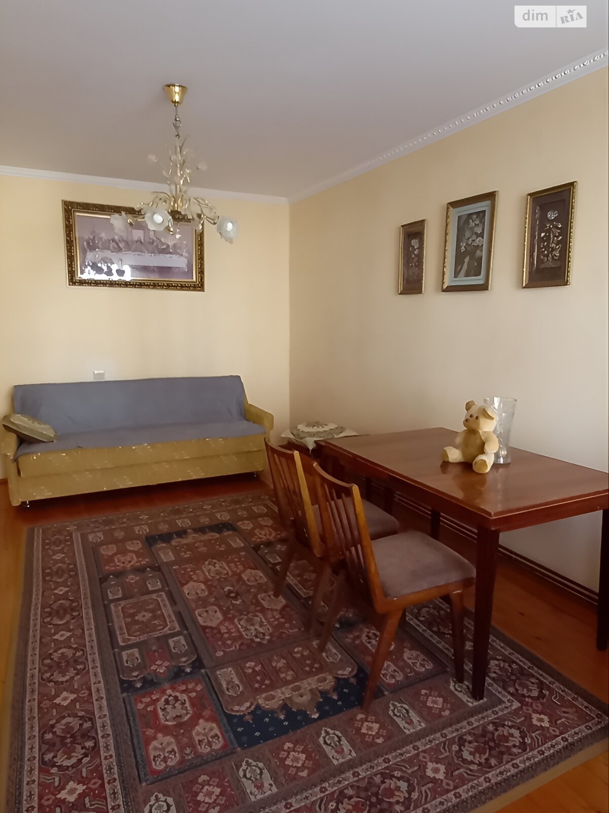 Продажа трехкомнатной квартиры в Калуше, на ул. Каракая 8, фото 1 Продажа трехкомнатной квартиры в Калуше, на ул. Каракая 8, фото 1