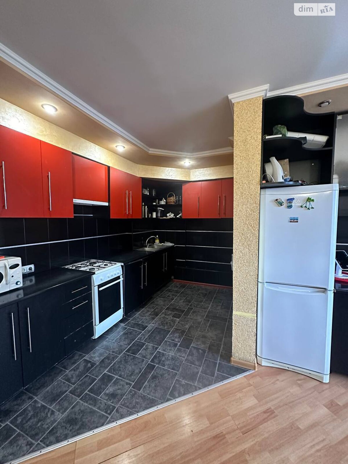 Продаж двокімнатної квартири в Калуші, на просп. Лесі Українки, фото 1 Продаж двокімнатної квартири в Калуші, на просп. Лесі Українки, фото 1