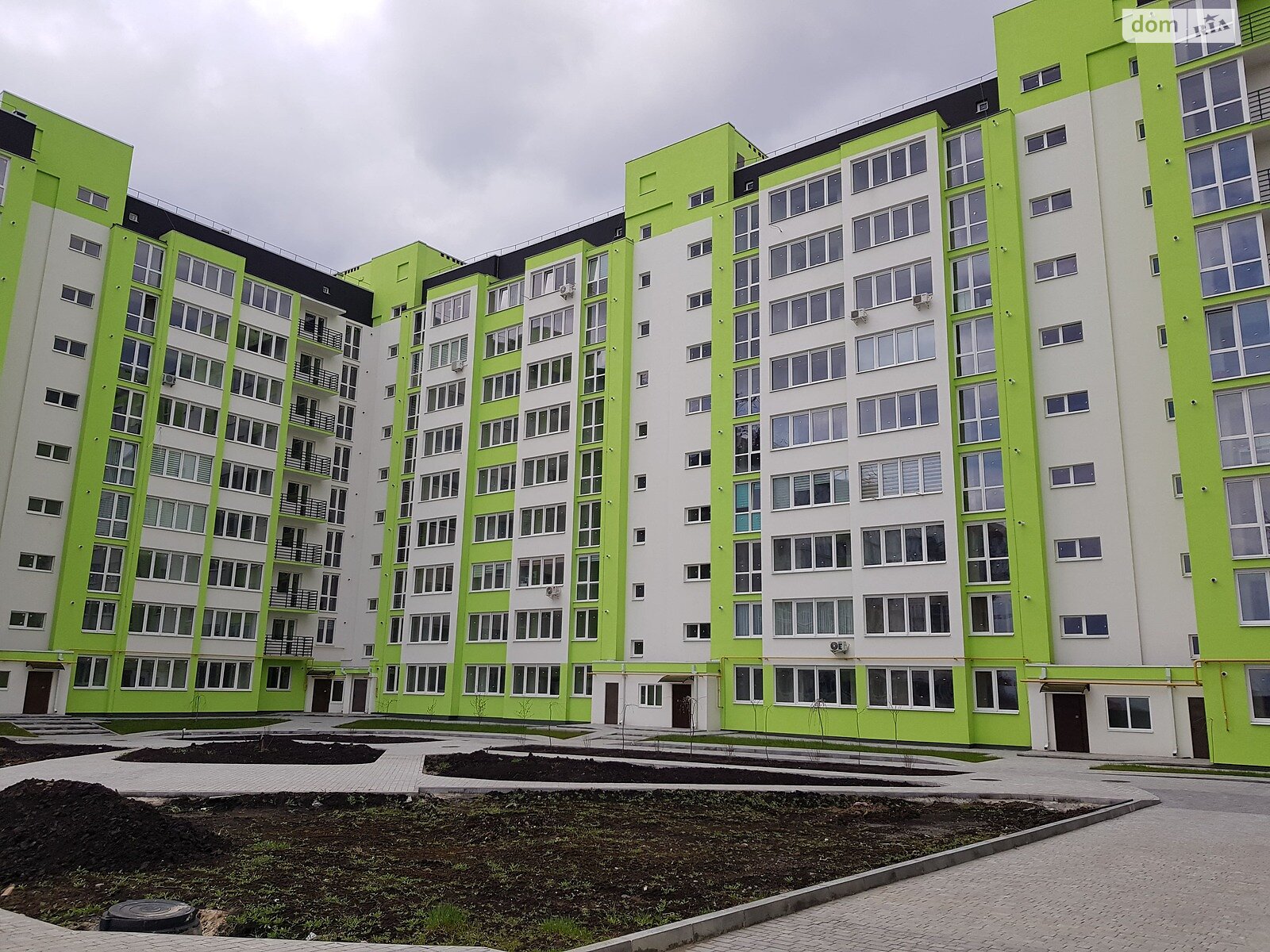Продажа трехкомнатной квартиры в Каменце-Подольском, на ул. Ивана Выговского 4, фото 1